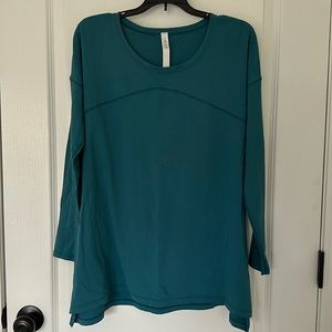 Lulu lemon long sleeve shirt